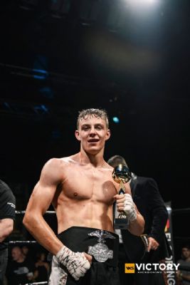 Ryan Meredith of PTK London Wins ISKA Southern Area Title
