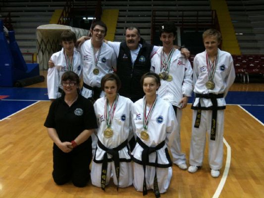 Region 4 at the European Championships, Naples 2011  